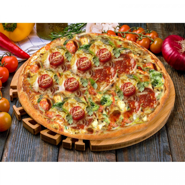 236. Bino’s Spezial Pizza mit Putenfleschstreifen, Broccoli, Pilze, Kirschtomaten, Zwiebel